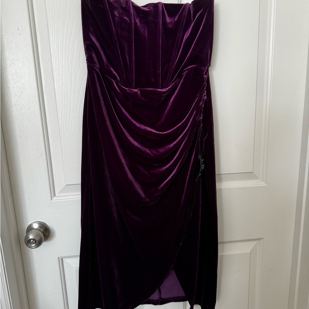 Lulus Purple velvet dress